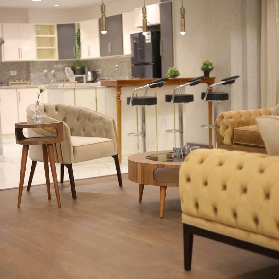 Apartment In Mohandesin *